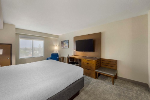 Best Western Plus Henderson Hotel image 11