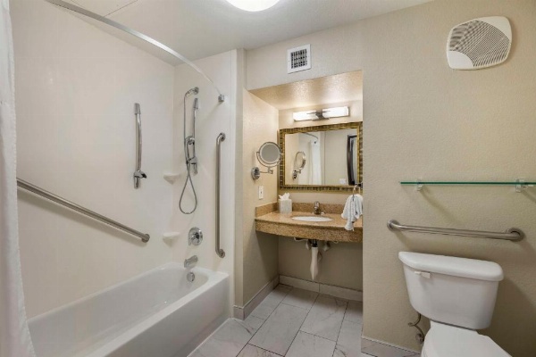 Best Western Plus Henderson Hotel image 22