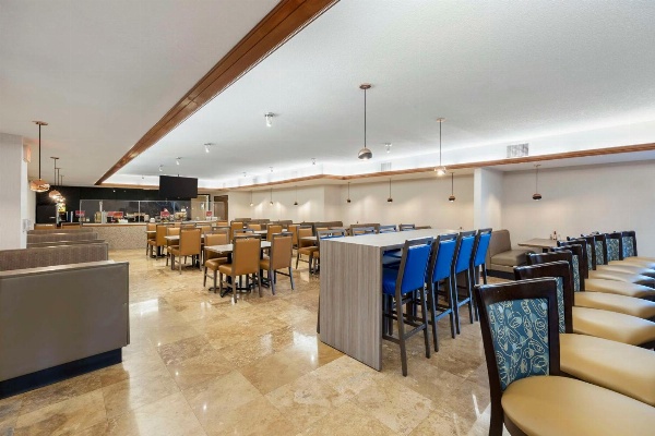 Best Western Plus Henderson Hotel image 7